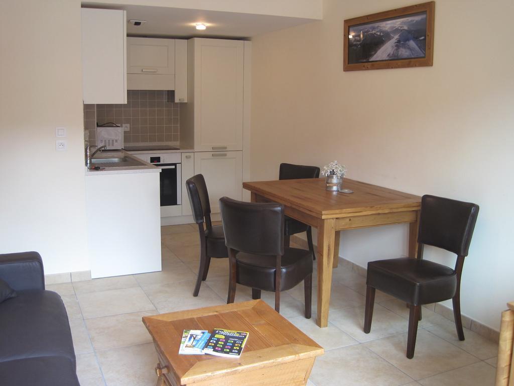 Le Cristal 2 Apartment Ле-Гет Екстериор снимка